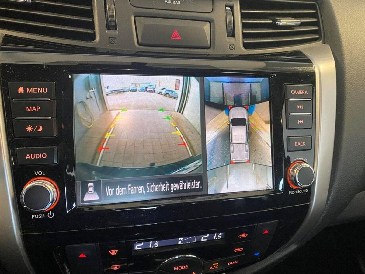 Nissan Navara 2.3 dCi 190 CV 4WD Double Cab Tekna (14)