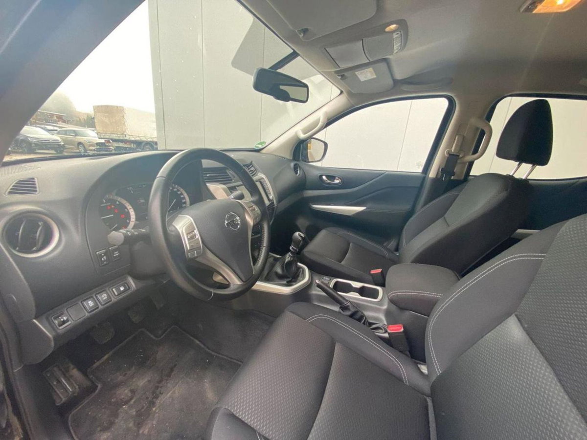 Nissan Navara 2.3 dCi 190 CV 4WD Double Cab Tekna (7)