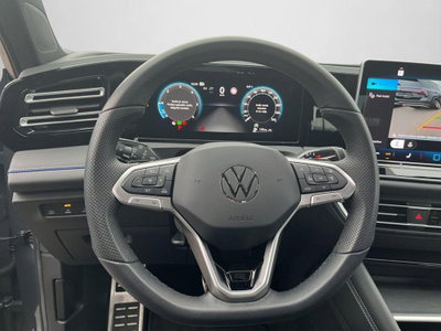 Volkswagen Tiguan 2.0 tdi R-Line 150cv dsg (10)