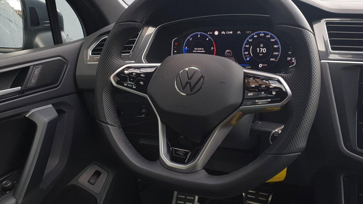 Volkswagen Tiguan 2.0 TDI 200 CV SCR DSG 4MOTION R-Line (10)