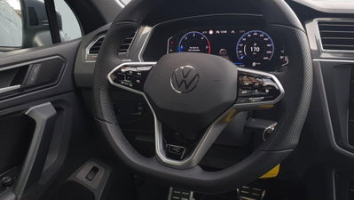 Volkswagen Tiguan 2.0 TDI 200 CV SCR DSG 4MOTION R-Line (10)