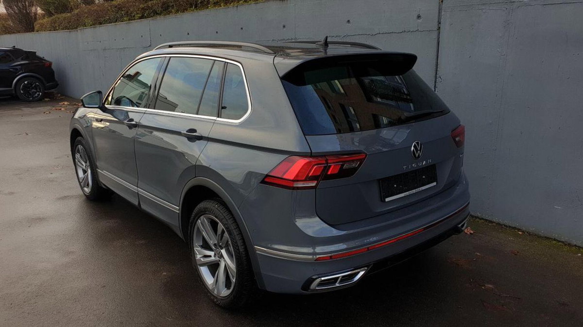 Volkswagen Tiguan 2.0 TDI 200 CV SCR DSG 4MOTION R-Line (3)