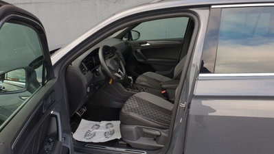 Volkswagen Tiguan 2.0 TDI 200 CV SCR DSG 4MOTION R-Line (4)