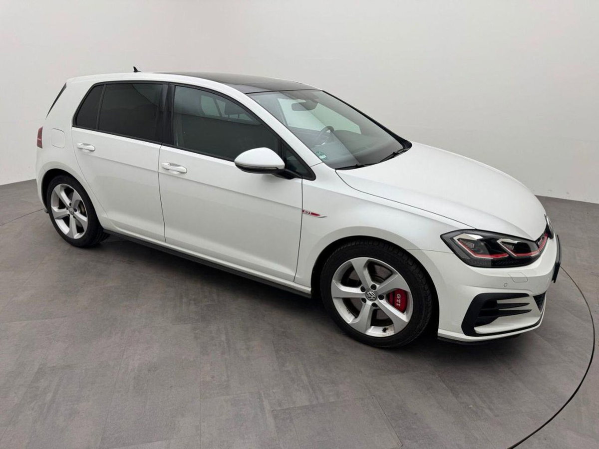 Volkswagen Golf GTI Performance 2.0 245 CV TSI 5p. BMT