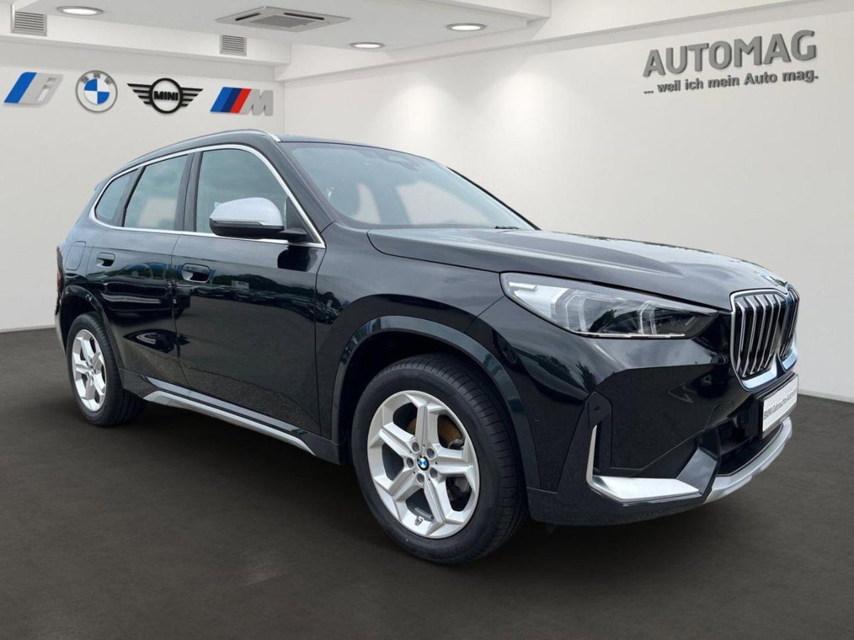 BMW X1 sdrive18i X-Line auto (2)