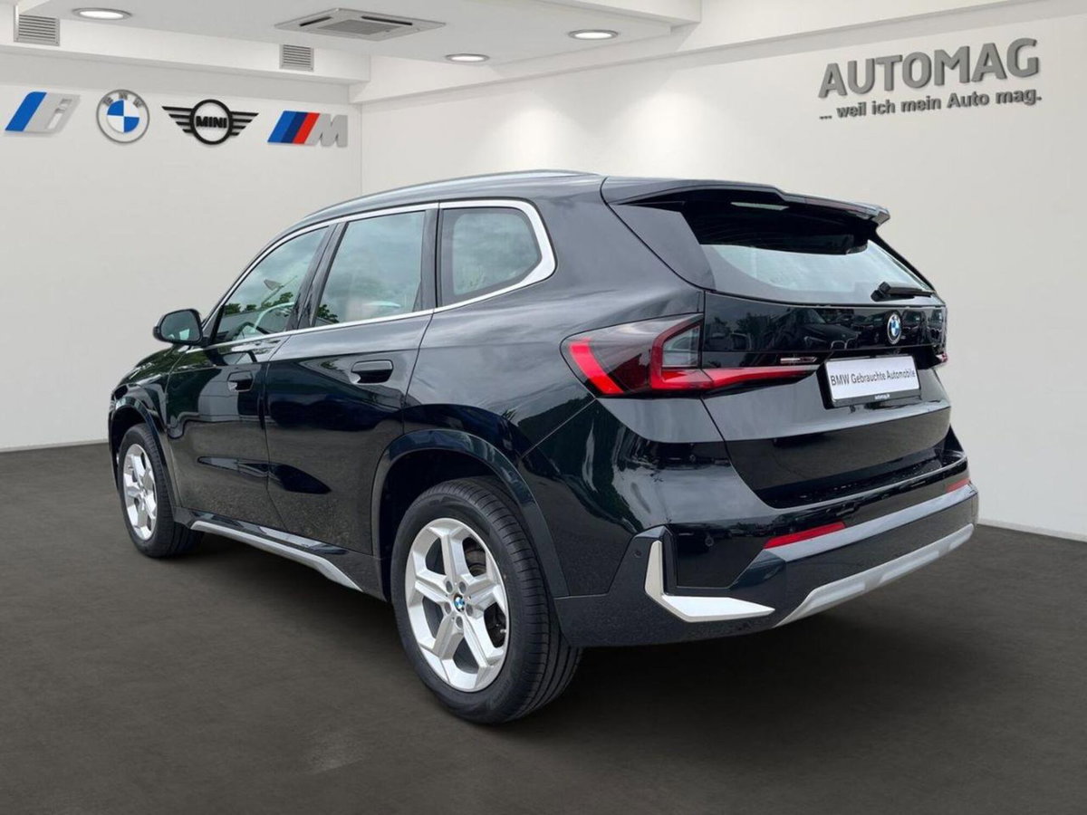 BMW X1 sdrive18i X-Line auto (3)