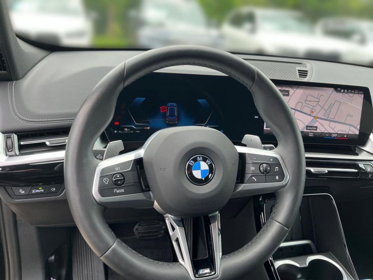 BMW X1 sdrive18i X-Line auto (9)