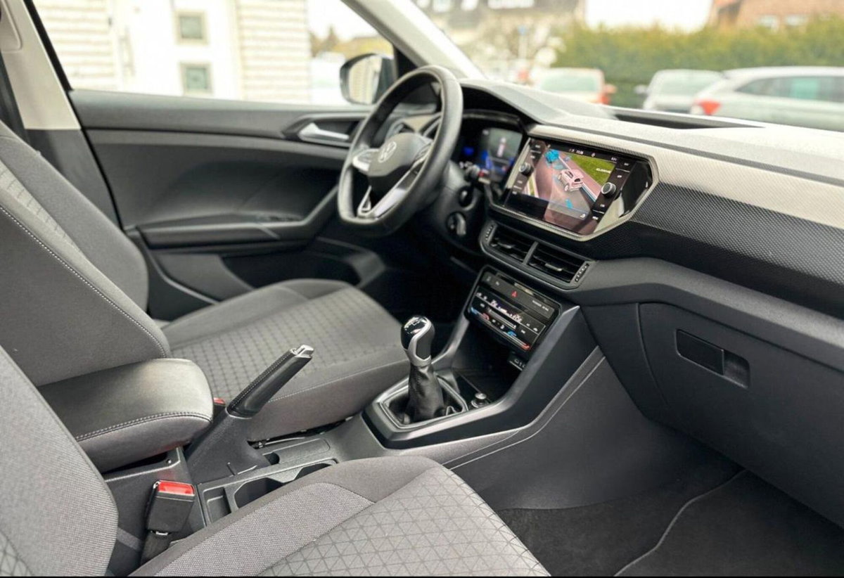 Volkswagen T-Cross 1.0 TSI Sport (10)