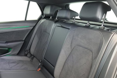 Volkswagen Golf 1.5 etsi 50 Years 150cv dsg (14)