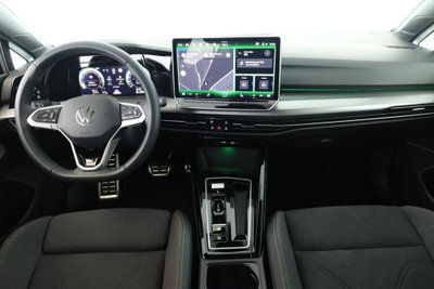Volkswagen Golf 1.5 etsi 50 Years 150cv dsg (8)