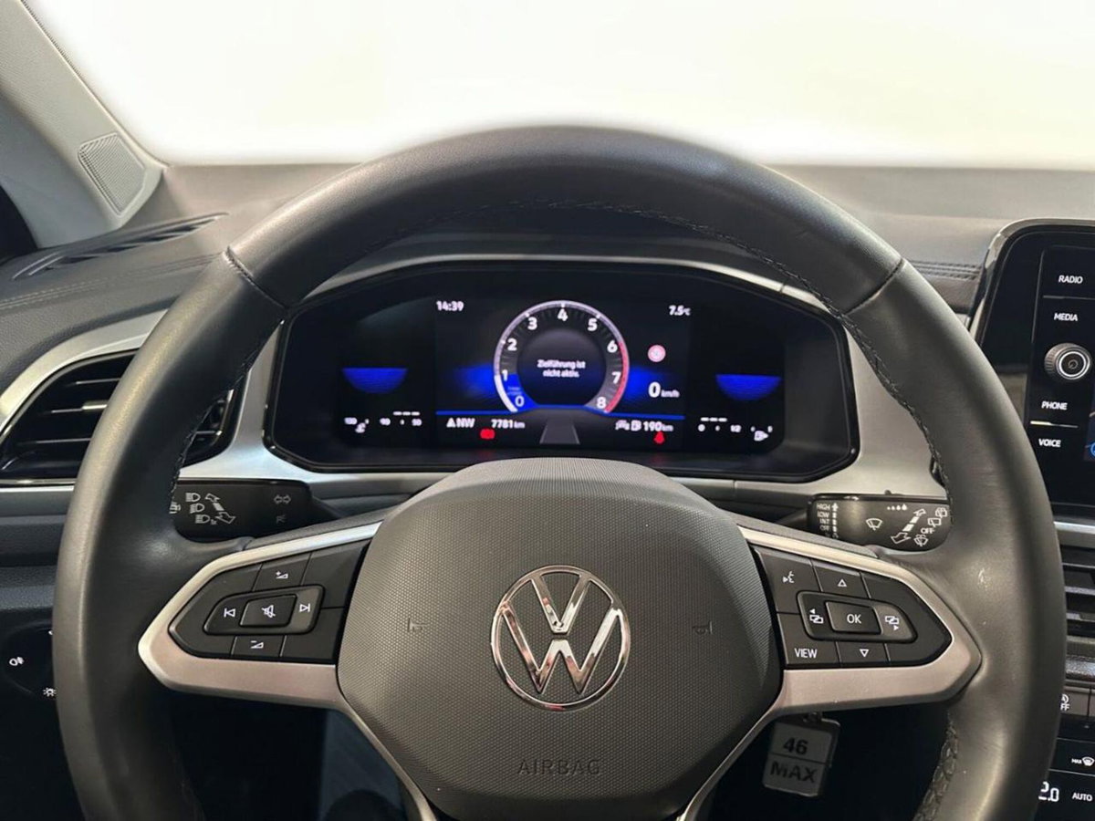 Volkswagen T-Roc 1.5 tsi Life (15)