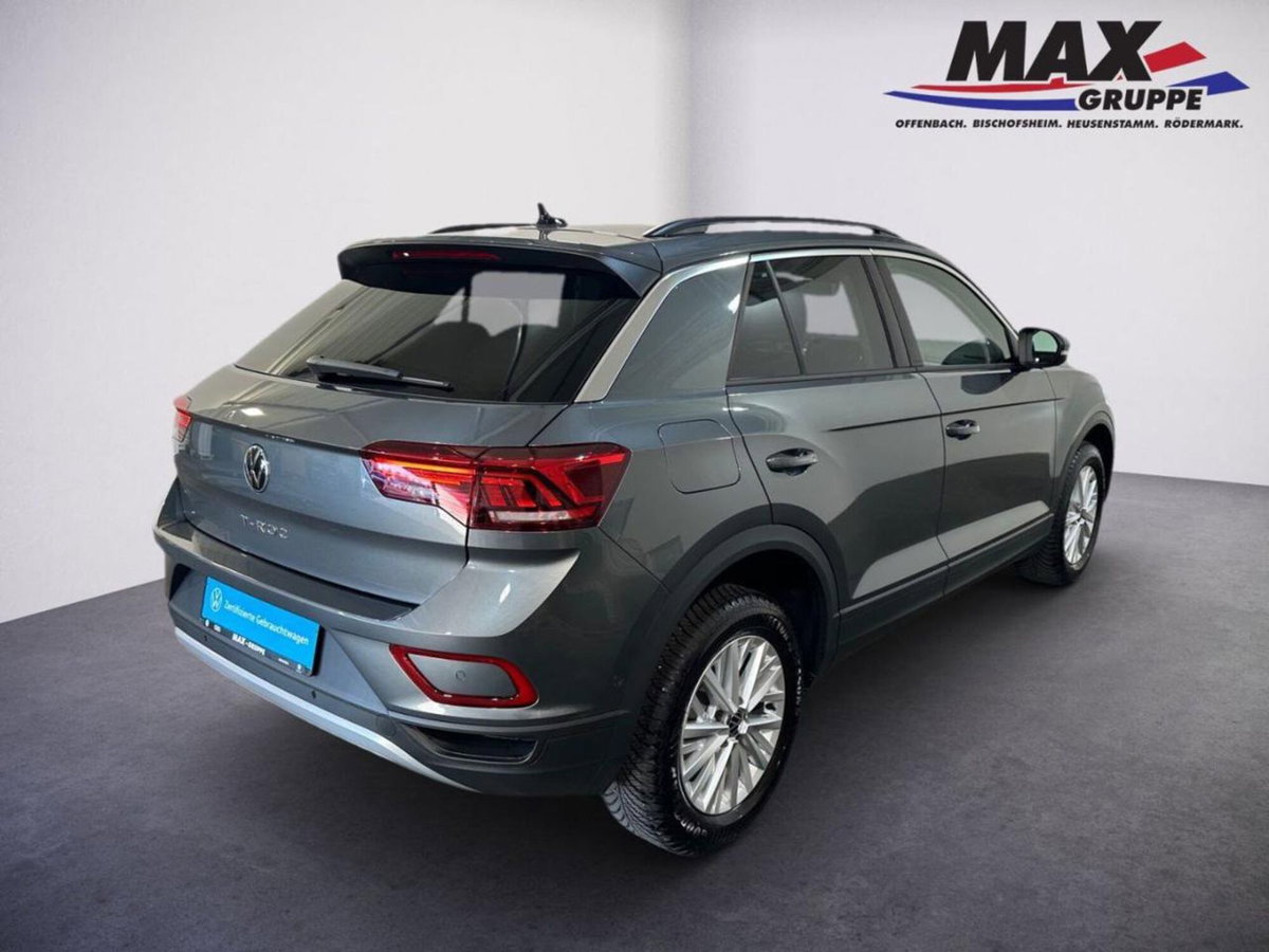 Volkswagen T-Roc 1.5 tsi Life (4)