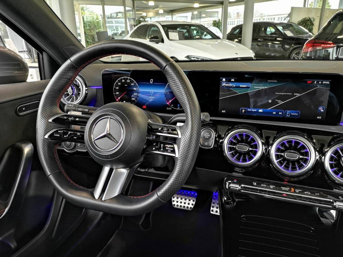 Mercedes-Benz Classe A 180 d Automatic Premium (18)