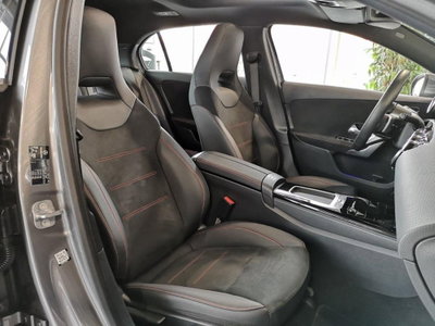 Mercedes-Benz Classe A 180 d Automatic Premium (19)