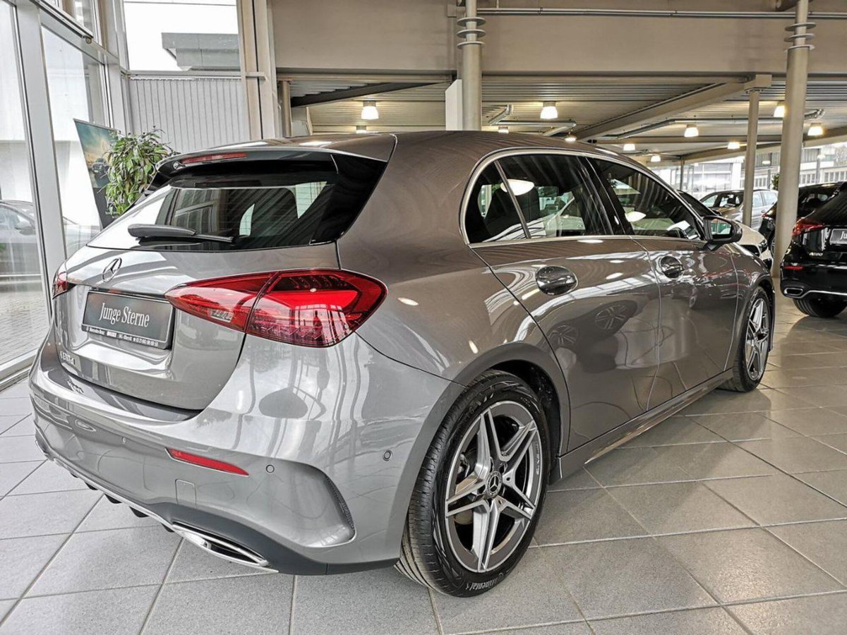 Mercedes-Benz Classe A 180 d Automatic Premium (4)