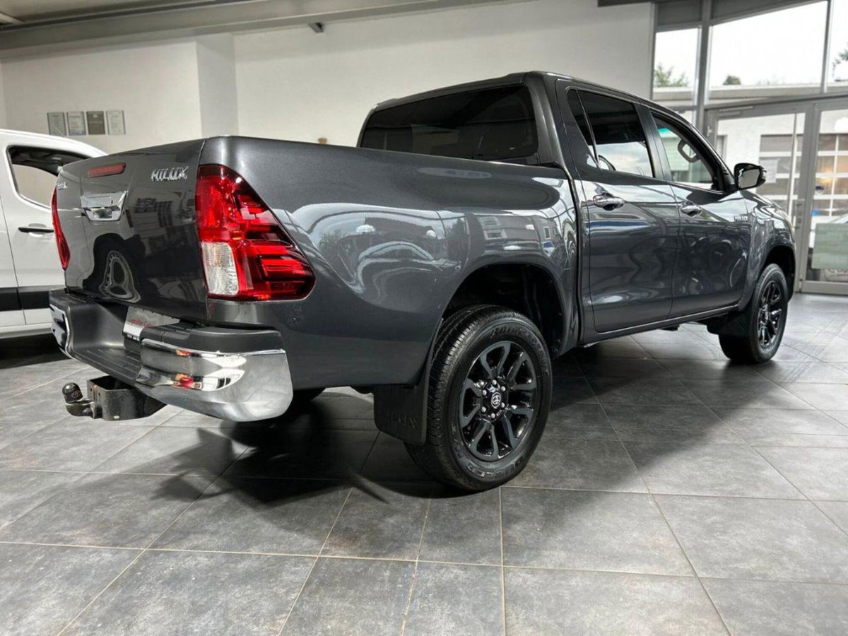 Toyota Hilux 2.D-4D 4WD porte Double Cab Comfort (3)