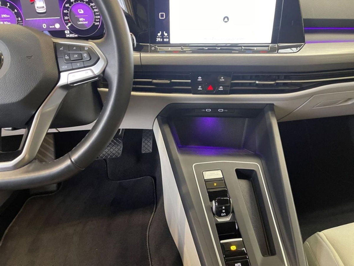 Volkswagen Golf 1.4 TSI eHYBRID 204 CV DSG Style (12)