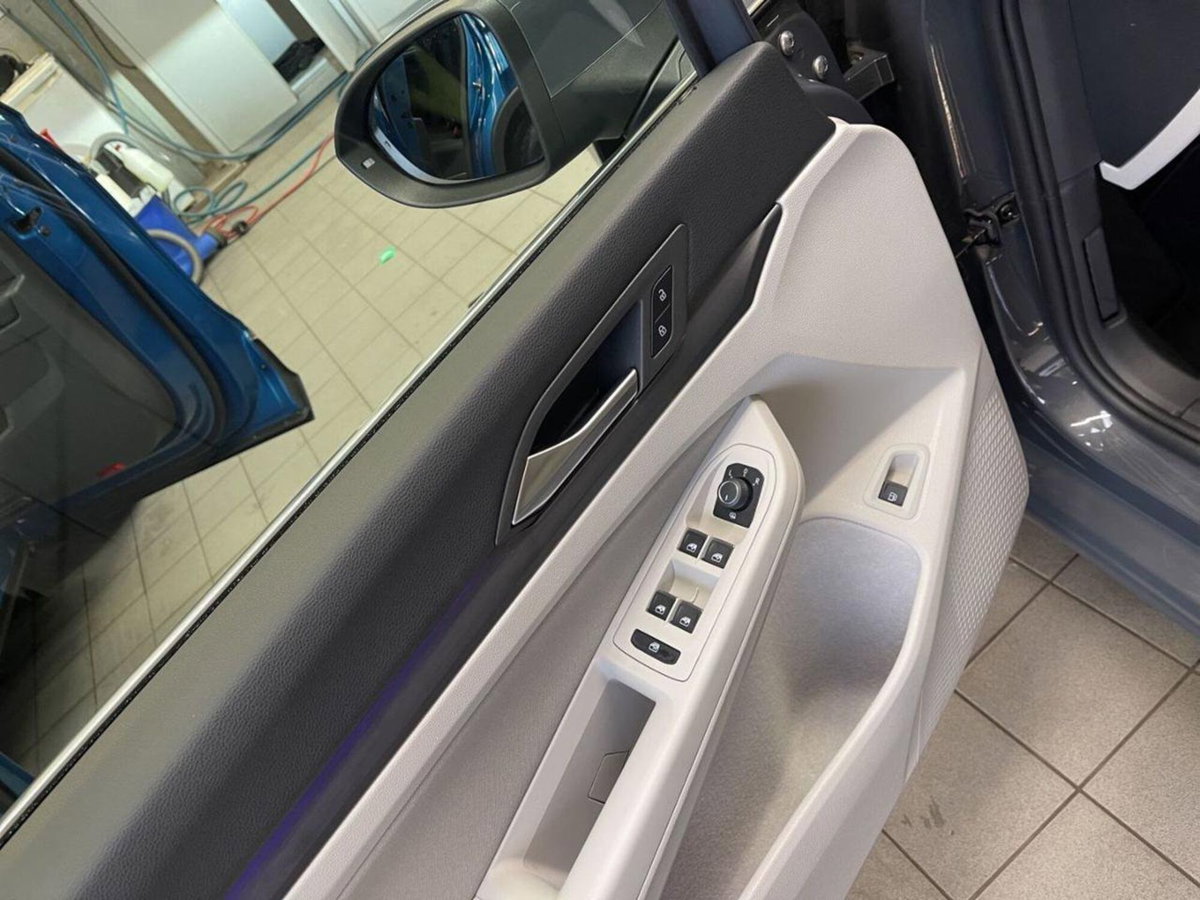 Volkswagen Golf 1.4 TSI eHYBRID 204 CV DSG Style (14)
