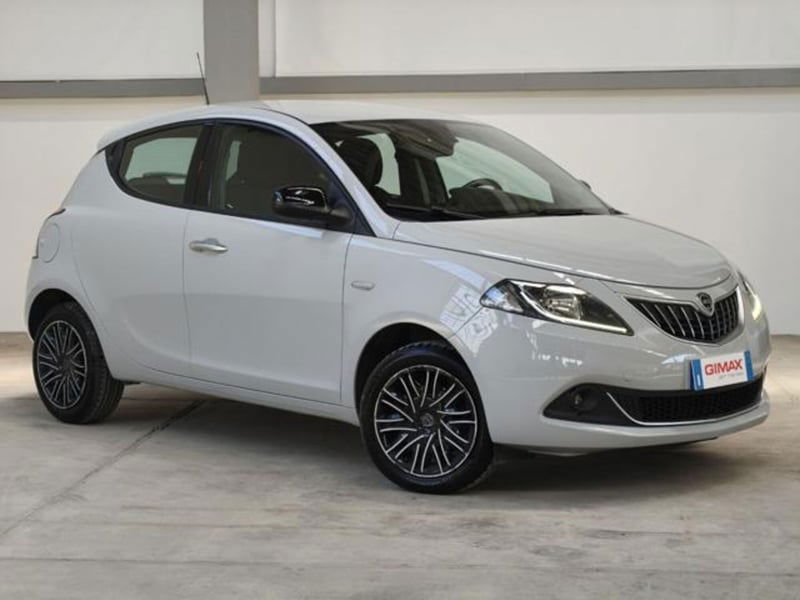 Lancia Ypsilon 1.0 FireFly 5 porte S&S Hybrid Ecochic Gold
