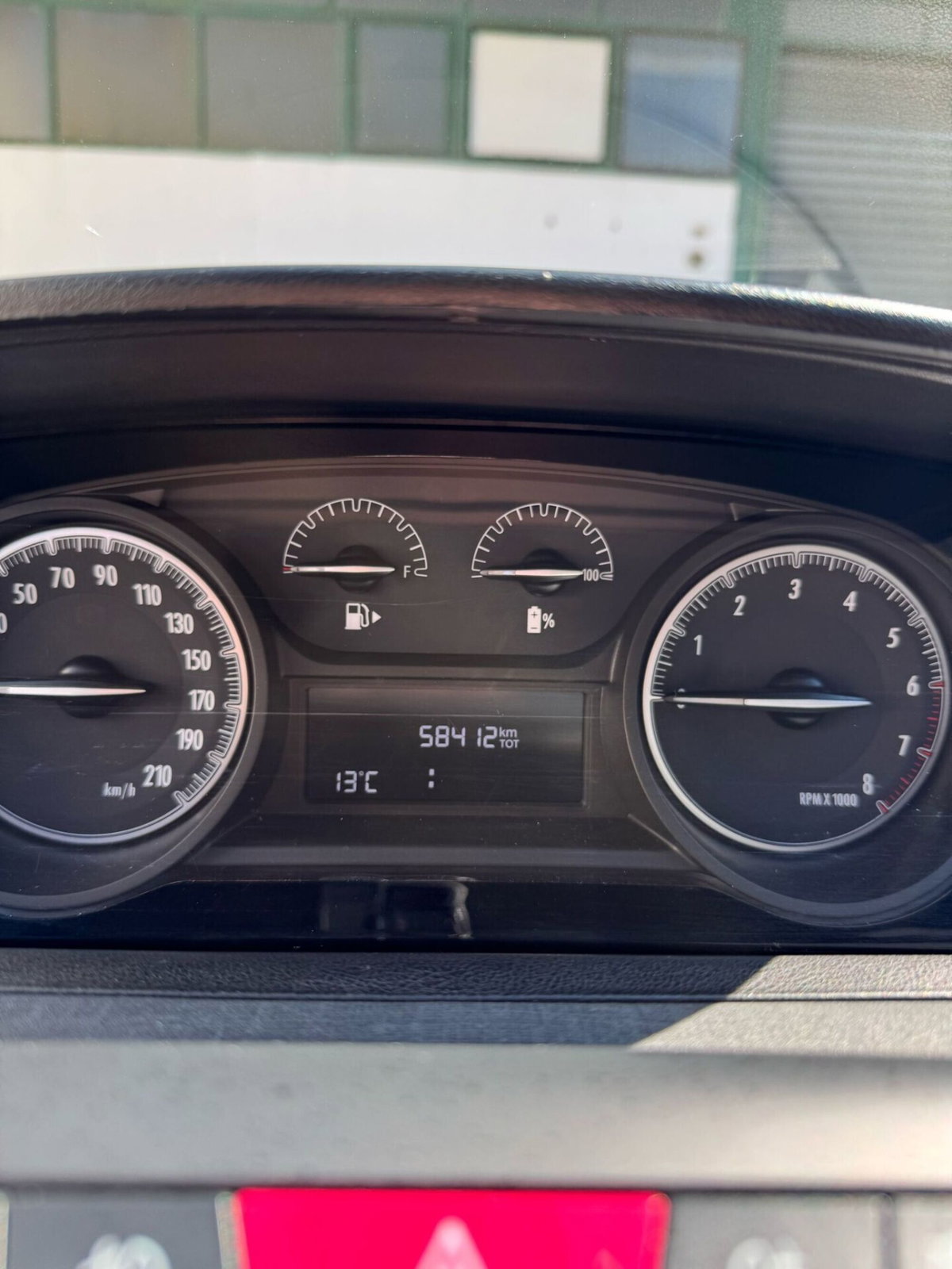 Lancia Ypsilon 1.0 FireFly 5 porte S&S Hybrid Alberta Ferretti (13)