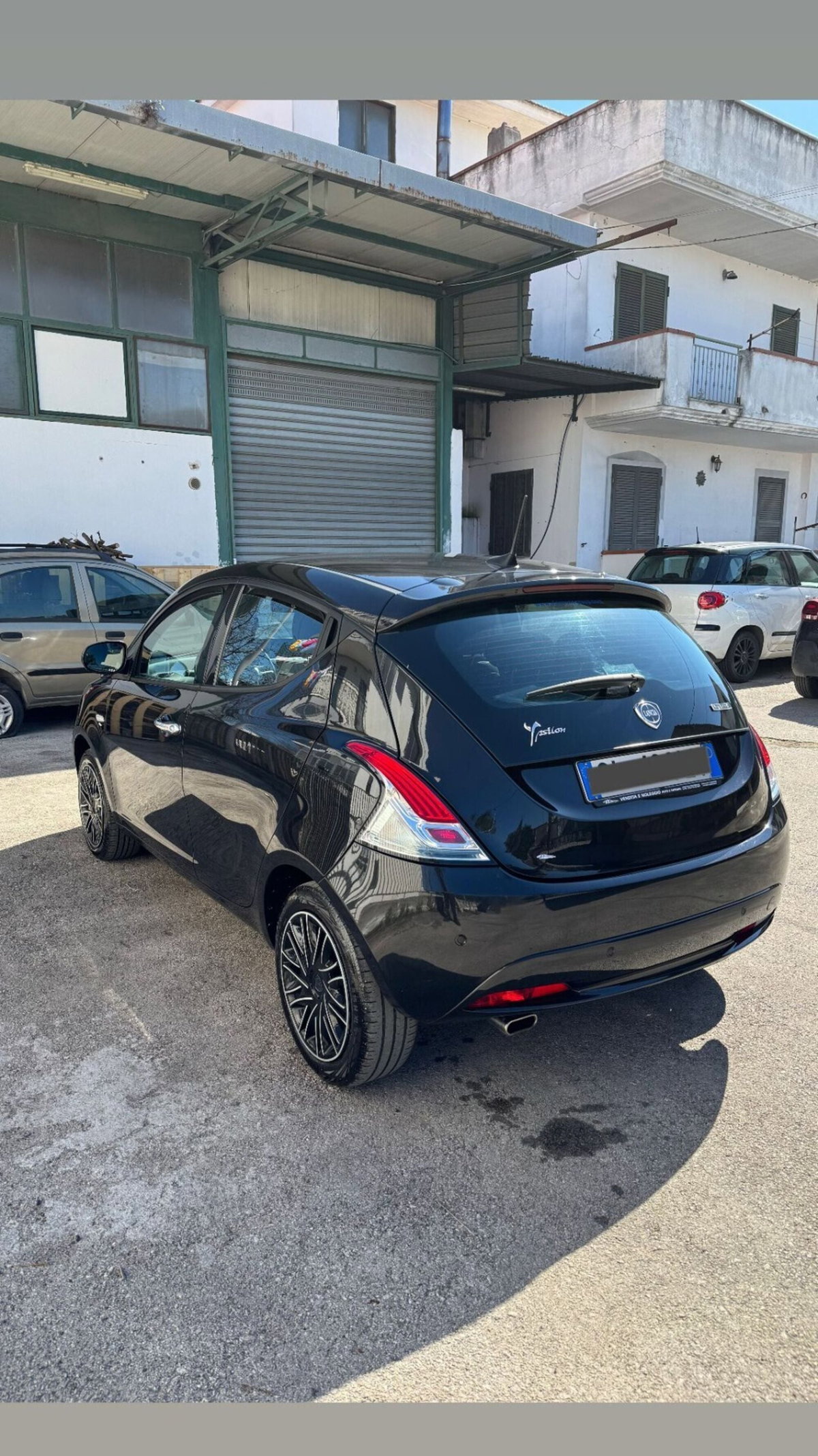Lancia Ypsilon 1.0 FireFly 5 porte S&S Hybrid Alberta Ferretti (5)