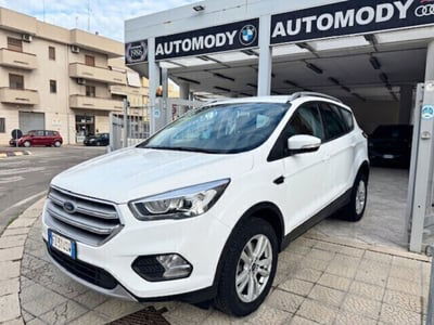 Ford Kuga 2.0 TDCI 150 CV S&S 4WD Powershift Titanium usata