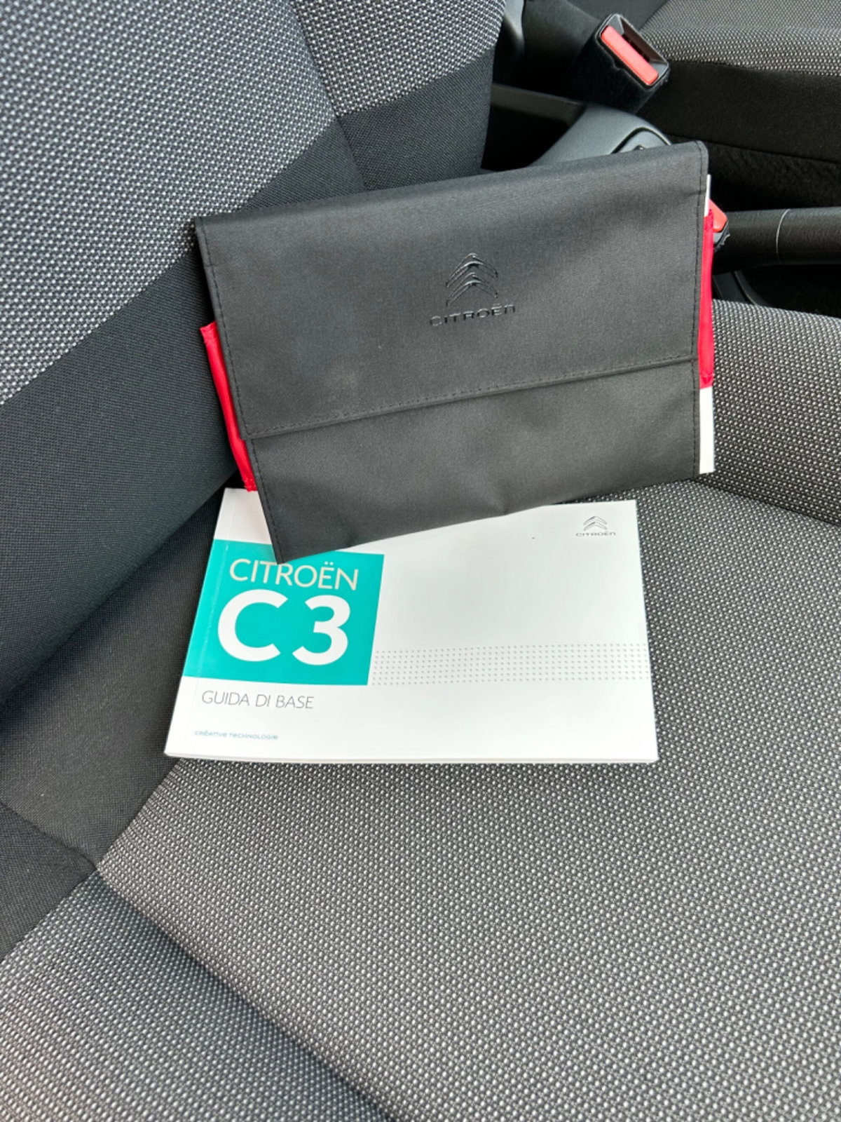 Citroen C3 PureTech 82 Feel (17)