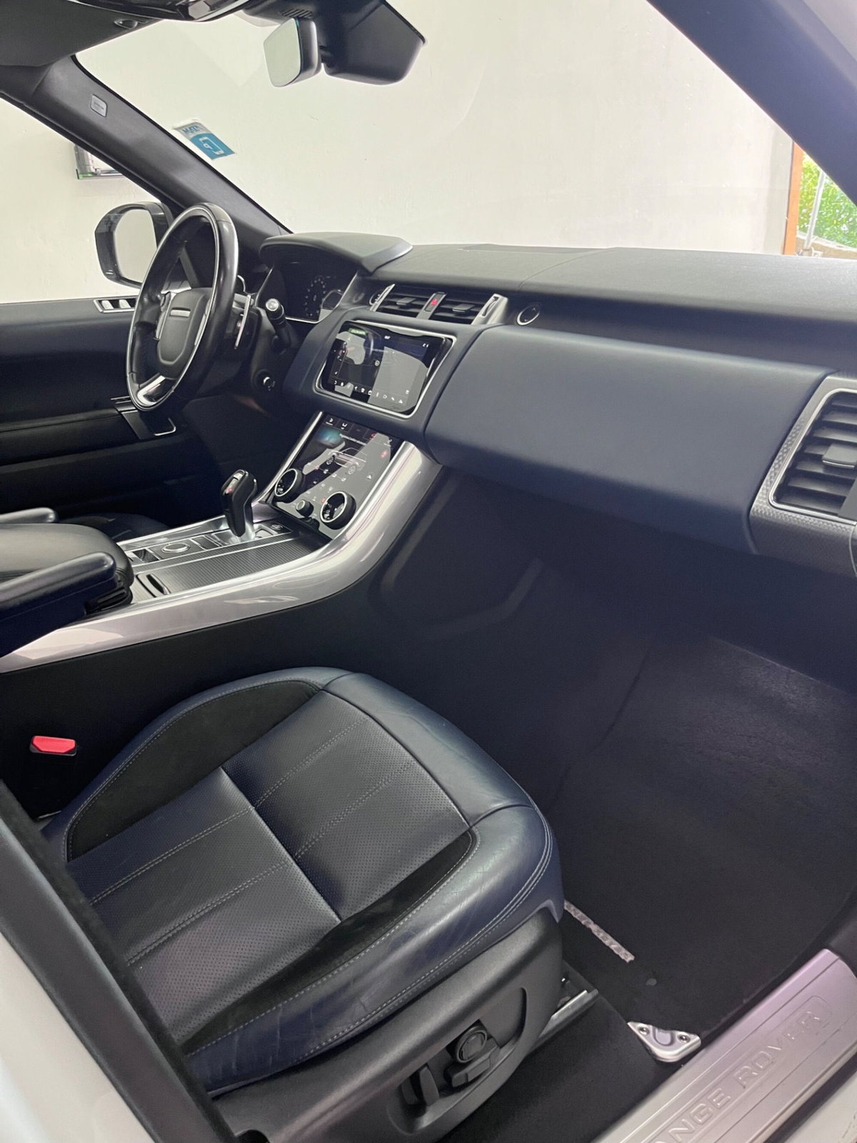 Land Rover Range Rover Sport 3.0 TDV6 HSE Dynamic (10)