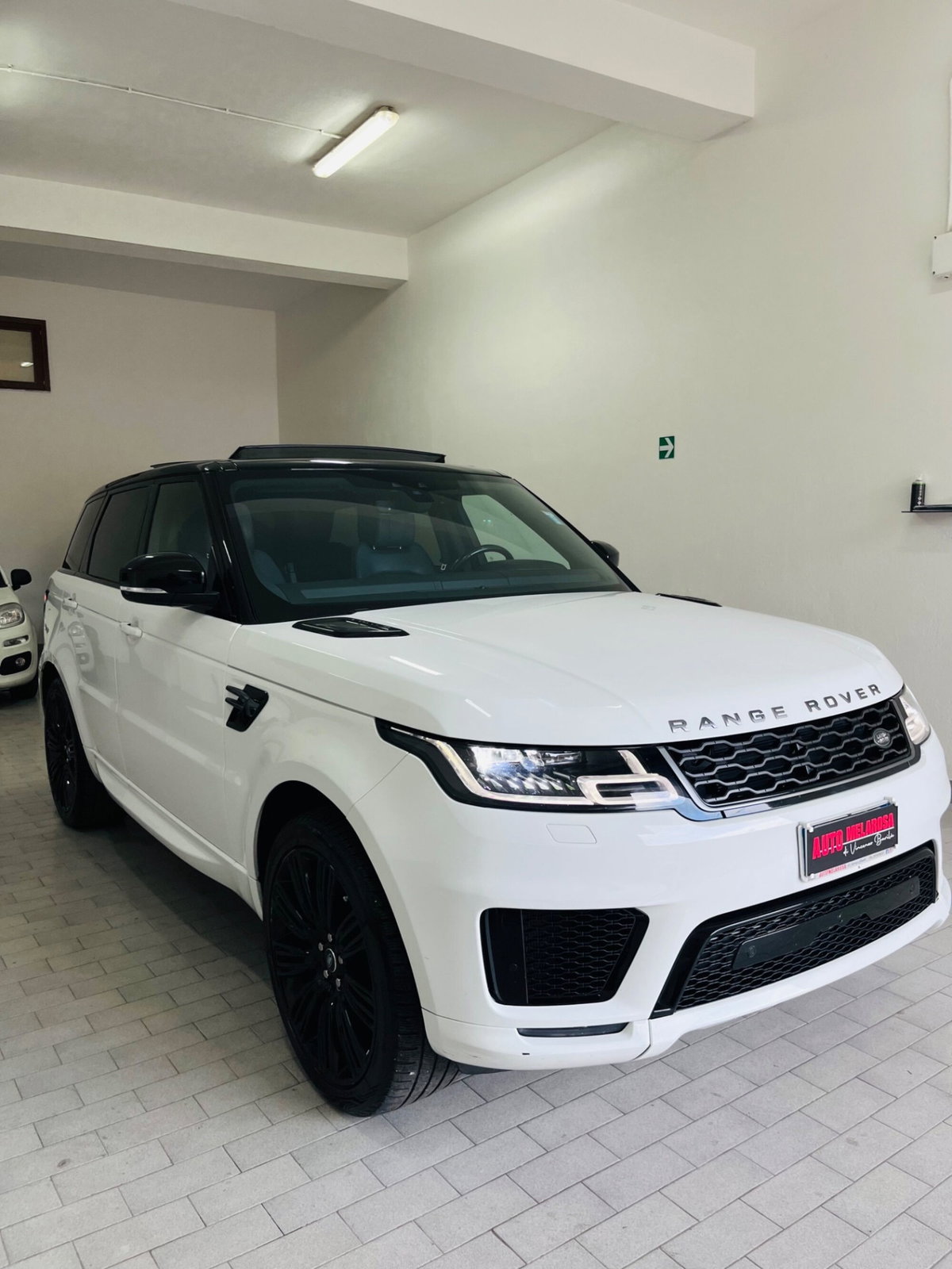 Land Rover Range Rover Sport 3.0 TDV6 HSE Dynamic (2)