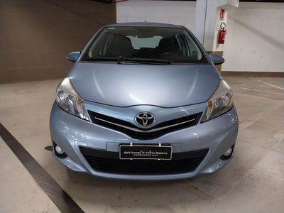 Toyota Yaris 1.D-4D 5 porte Lounge usata