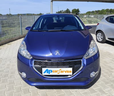 Peugeot 208 HDi 68 CV 5 porte Allure usata