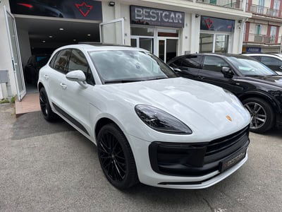 Porsche Macan 2.0 265cv pdk usata
