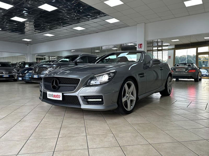 Mercedes-Benz SLK 200 CGI Premium