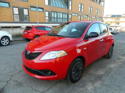 Lancia Ypsilon 1.0 FireFly 5 porte S&S Hybrid Gold Plus usata