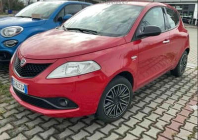 Lancia Ypsilon 1.0 FireFly 5 porte S&S Hybrid Gold Plus usata