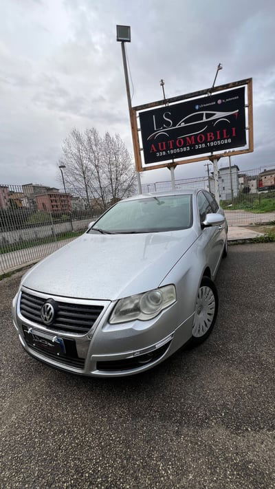 Volkswagen Passat 2.0 TDI DPF Highline usata