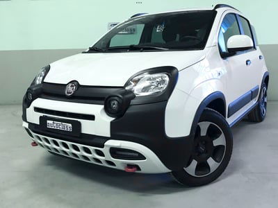 Fiat Panda 1.0 FireFly S&S Hybrid City Cross usata