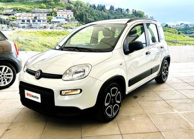 Fiat Panda 1.0 FireFly S&S Hybrid City Life usata