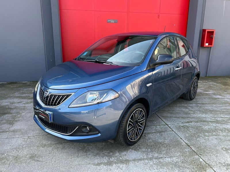 Lancia Ypsilon 1.0 FireFly 5 porte S&S Hybrid Gold Plus