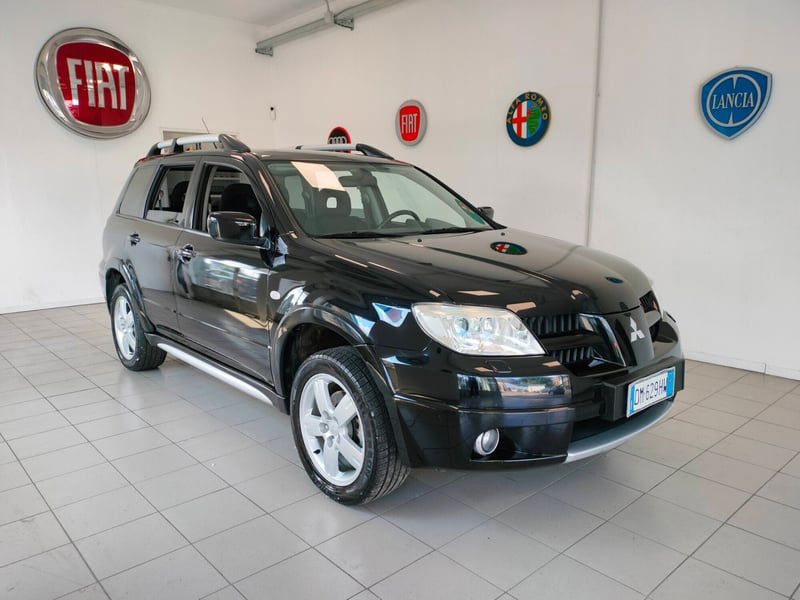 Mitsubishi Outlander 2.0i 16V 4WD Bi-Fuel