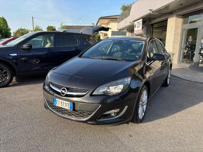 Opel Astra 1.7 CDTI 110CV 5 porte Cosmo usata
