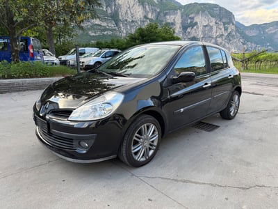 Renault Clio 1.4 16V 5 porte Le Iene usata