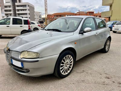 Alfa Romeo 147 1.9 JTD (115) 5 porte Distinctive usata