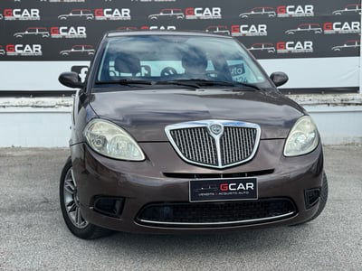 Lancia Ypsilon 1.2 Versus usata