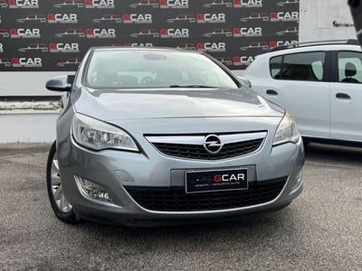 Opel Astra 1.7 CDTI 110CV 5 porte Cosmo usata