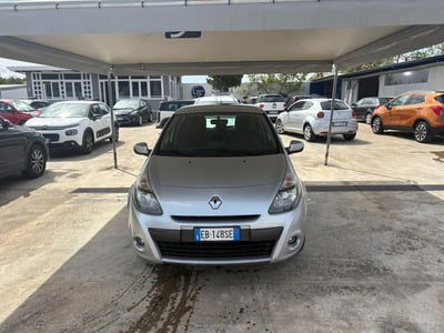 Renault Clio 1.2 16V 5 porte Luxe usata