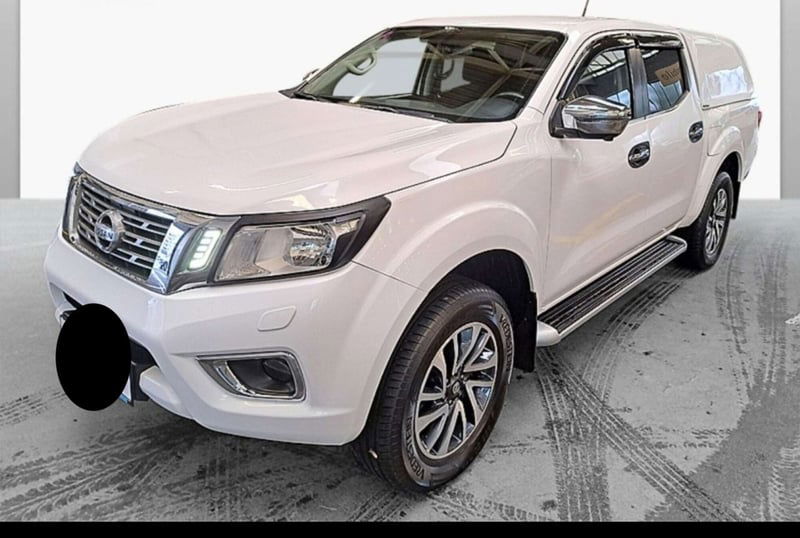 Nissan Navara 2.3 dCi 190 CV 7AT 4WD Double Cab N-Connecta