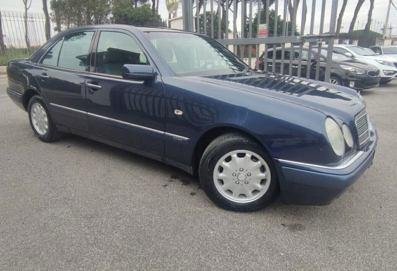 Mercedes-Benz Classe E 200 cat Avantgarde