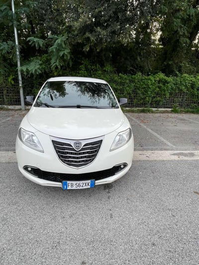 Lancia Ypsilon 1.3 MJT 16V 95 CV 5 porte S&S Elle usata