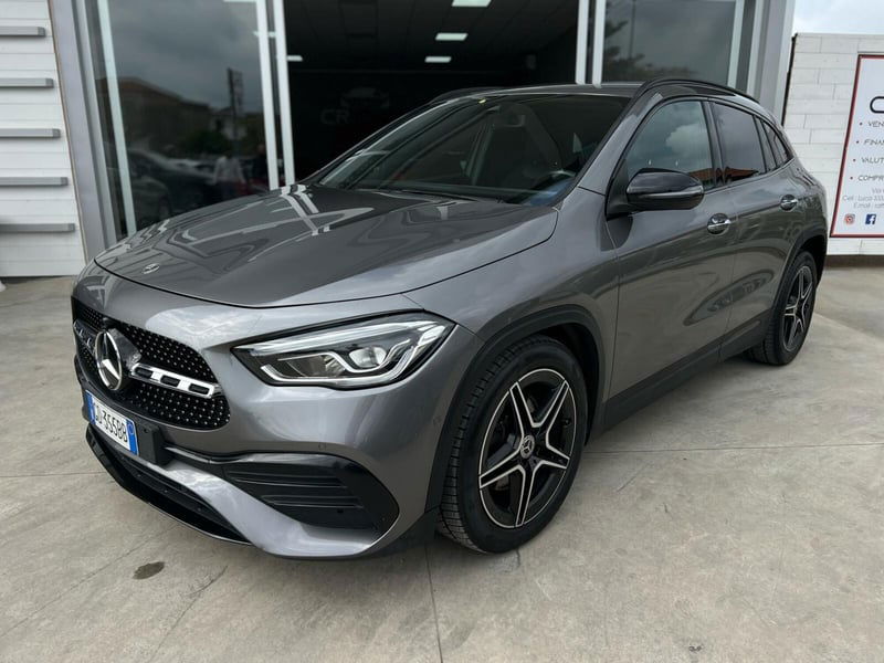 Mercedes-Benz GLA SUV 200 d Automatic Premium